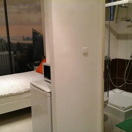 Rock Apartment *
